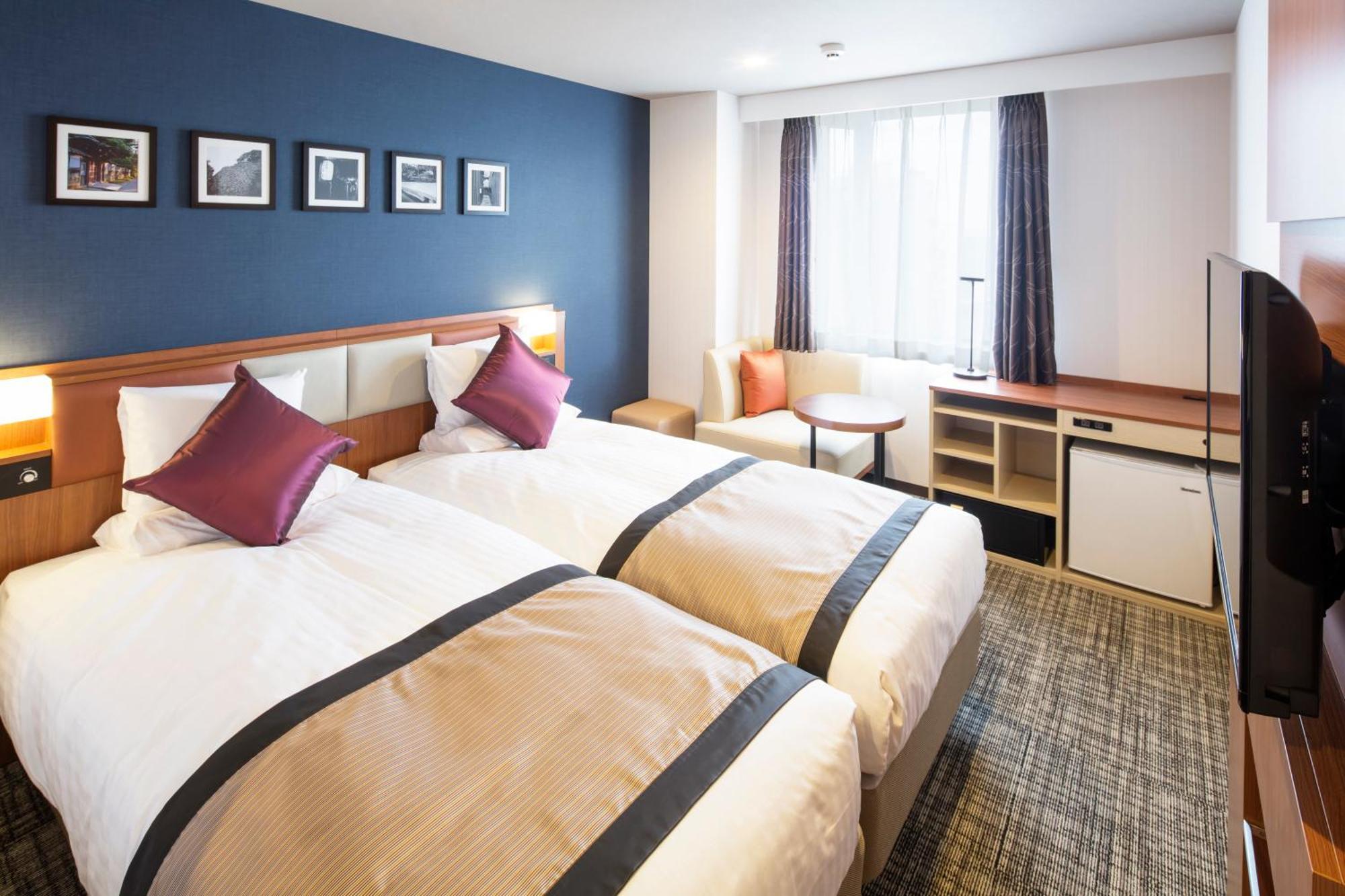 Hotel Mystays Kanazawa Castle Екстер'єр фото