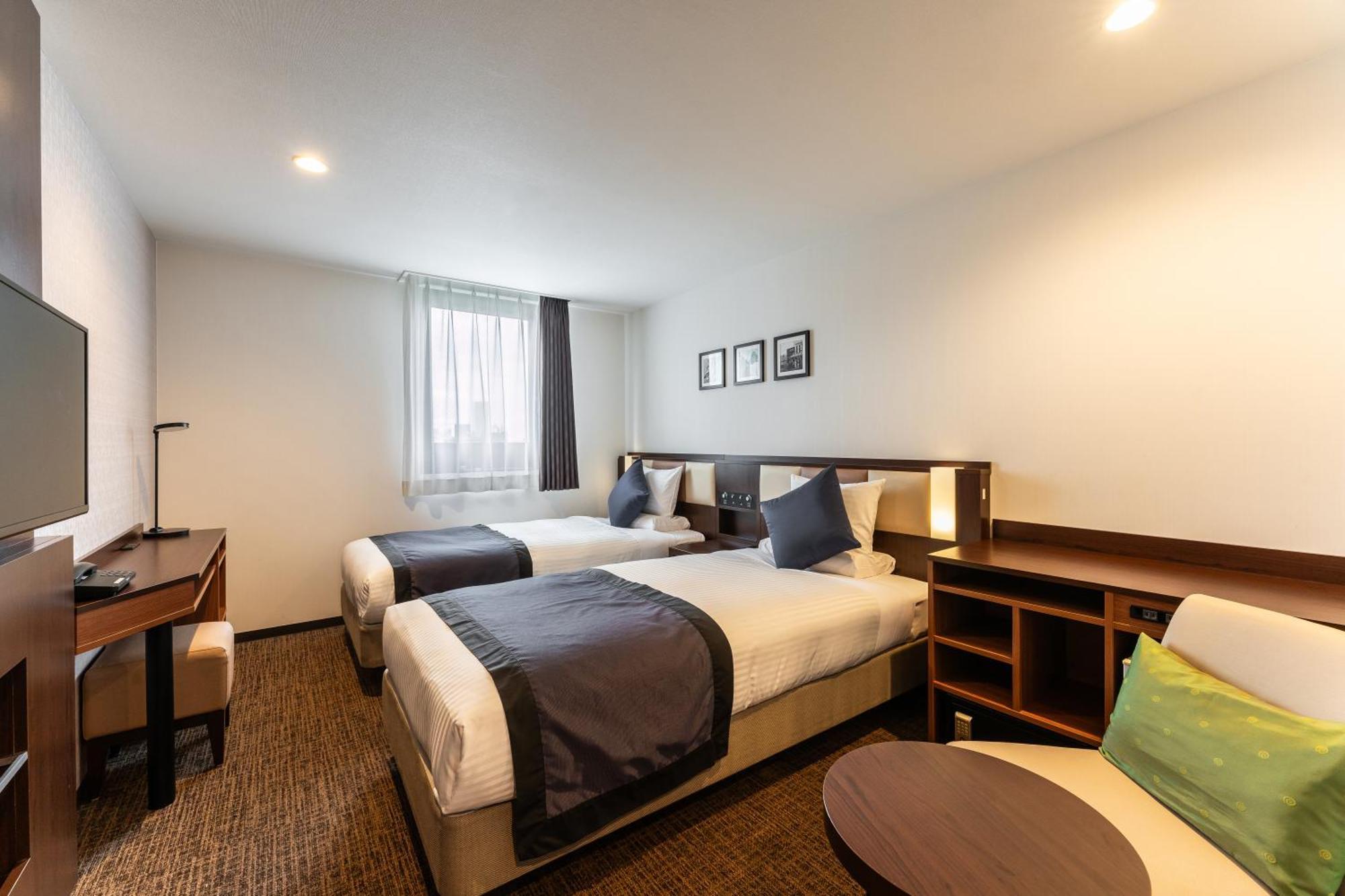 Hotel Mystays Kanazawa Castle Екстер'єр фото